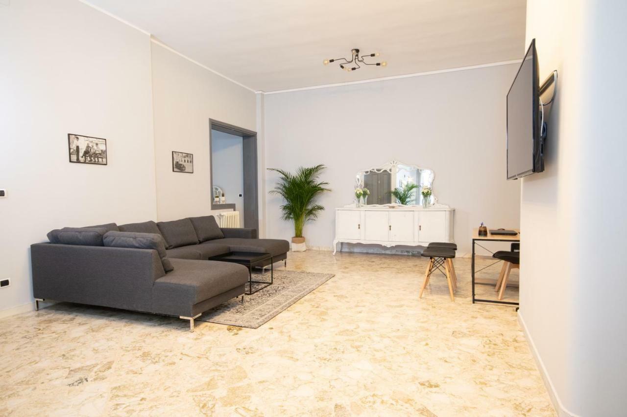 レッチェ Rudiae Boutique Bed & Breakfast エクステリア 写真